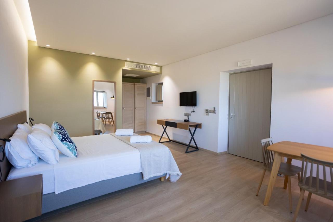 Armantanis Luxury Suites Areopoli Exterior photo
