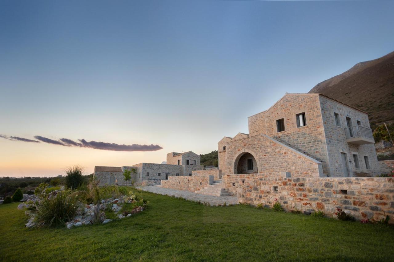 Armantanis Luxury Suites Areopoli Exterior photo