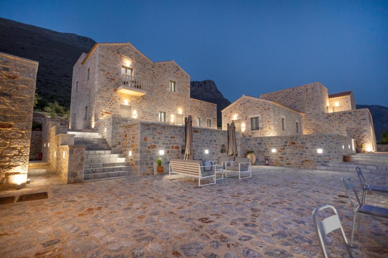 Armantanis Luxury Suites Areopoli Exterior photo